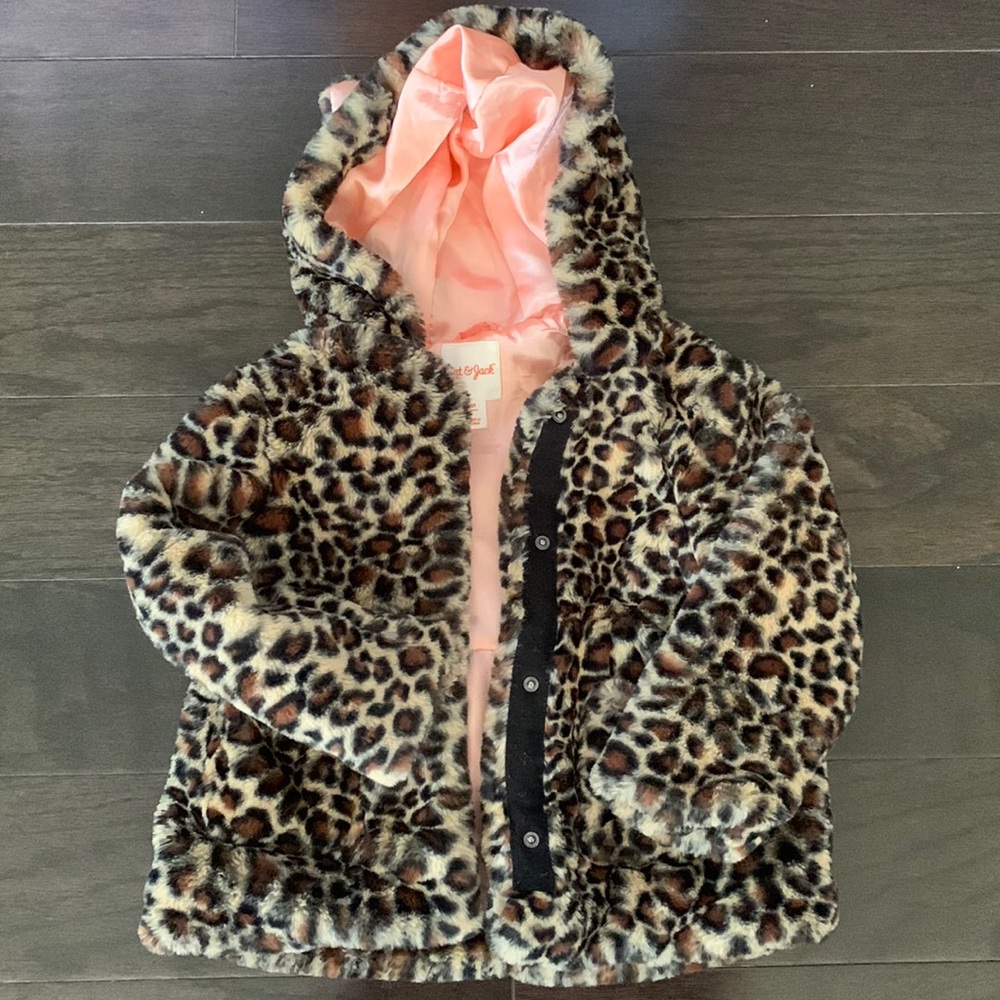 Furry leopard coat with hood